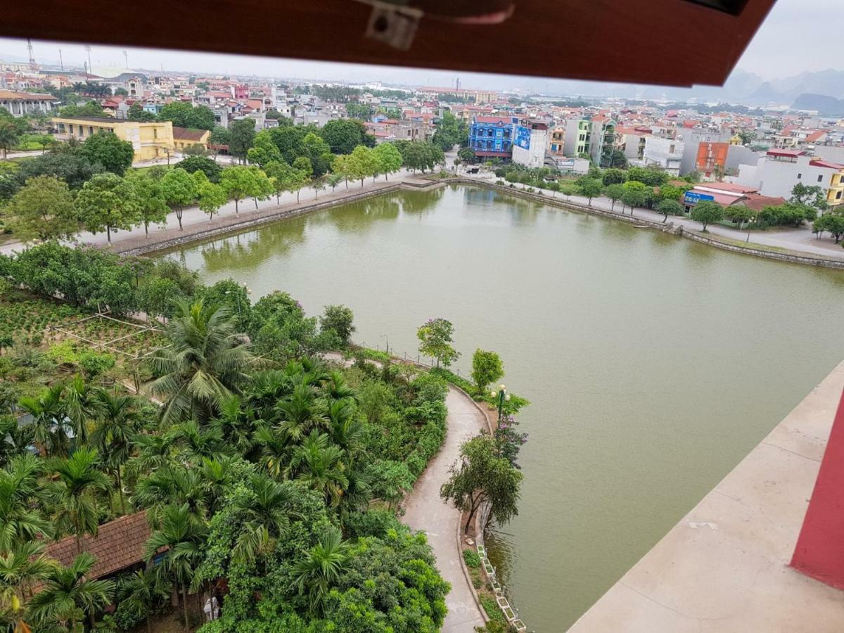 Khach San Anh Dao Hotell Phu Ly Eksteriør bilde